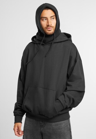 Berretto di Urban Classics in nero: frontale