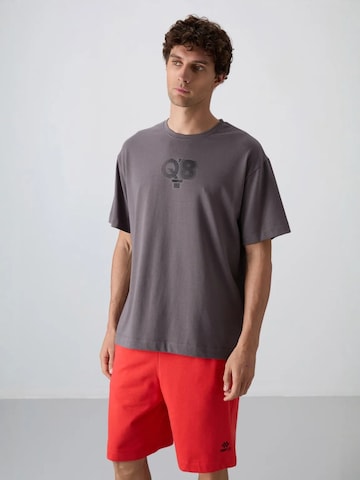 Maglietta di Tommy Life in grigio