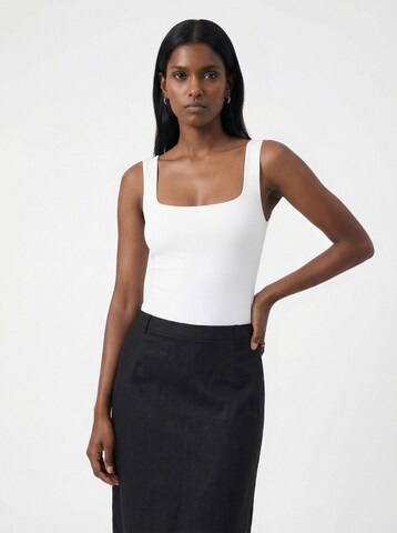 The Base Theory Κορμάκι-μπλουζάκι σε λευκό: μπροστά