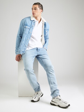 Coupe slim Jean 'Rick' QS en bleu