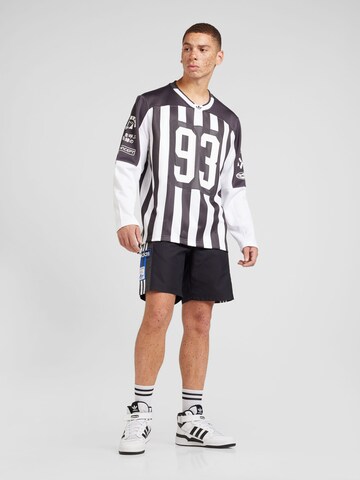 ADIDAS ORIGINALS Bluser & t-shirts 'Team 93' i hvid