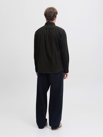 Jack & Jones Premium Regular fit Риза 'JPRBLUBARKLEY' в зелено