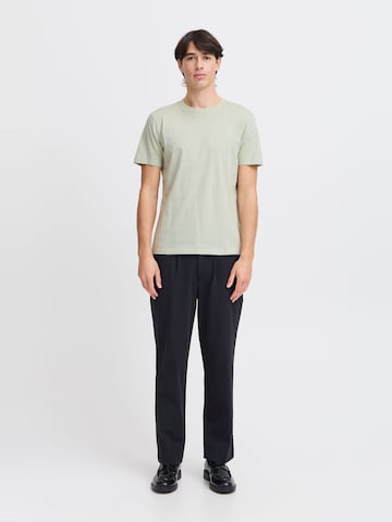 T-Shirt ' CFTHOR micro striped tee ' Casual Friday en vert