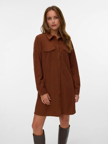 VERO MODA - Vestido camisero 'VMVilja' en marrón: frente