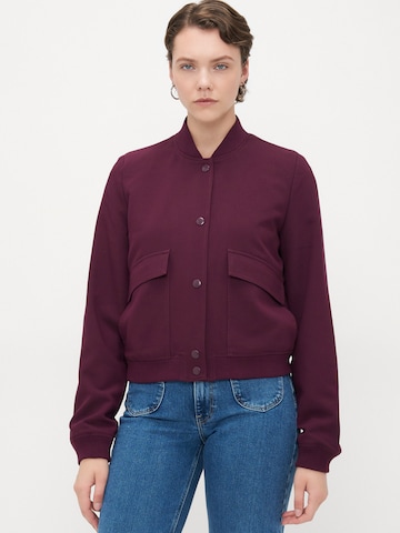 Vero Moda Tall Jacke 'VMAMALA' in Rot: Vorderseite
