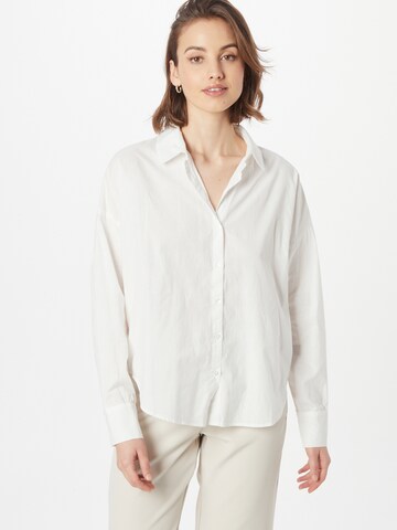 PIECES - Blusa en blanco: frente