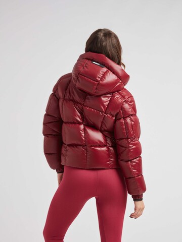 Veste outdoor ' EZ Boxed Crop Puffer Lux ' JACK1T en rouge