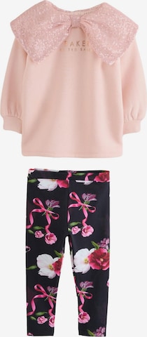 Baker by Ted Baker Setti värissä vaaleanpunainen: etupuoli