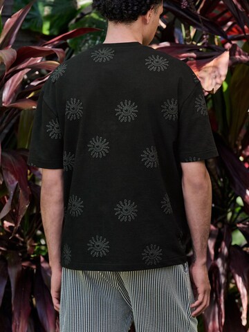 Next T-shirt i svart