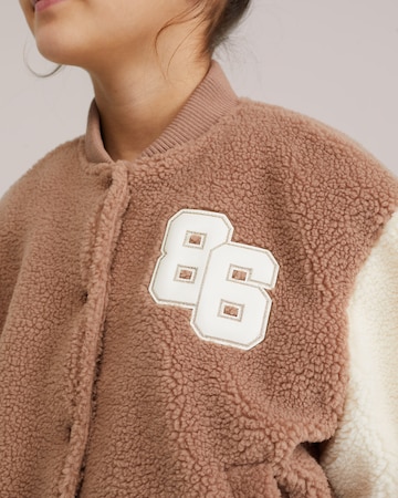 WE Fashion - Casaco meia-estação em castanho