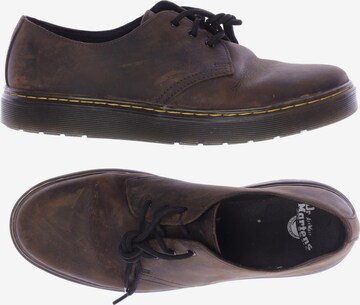 Dr. Martens Flats & Loafers in 43 in Brown: front