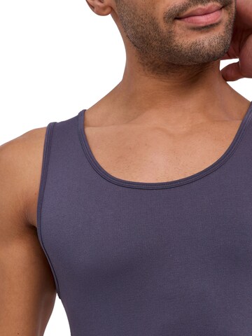 FALKE Undershirt 'Seamless' in Grey