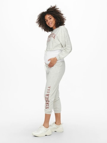 Only Maternity Sweatshirt 'ESSA LIFE' in Grau