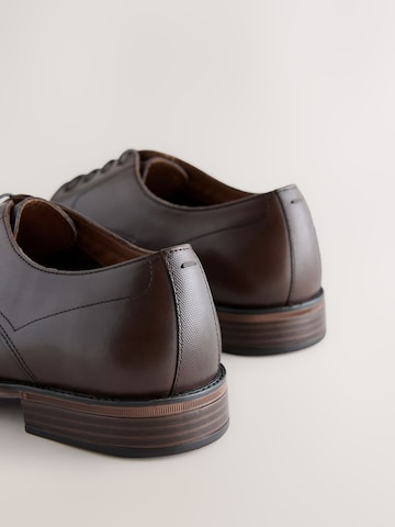 Next Обувь на шнуровке в Коричневый