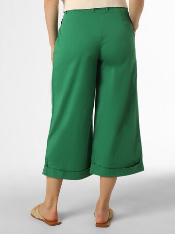 Marie Lund Flared Pleat-Front Pants ' ' in Green