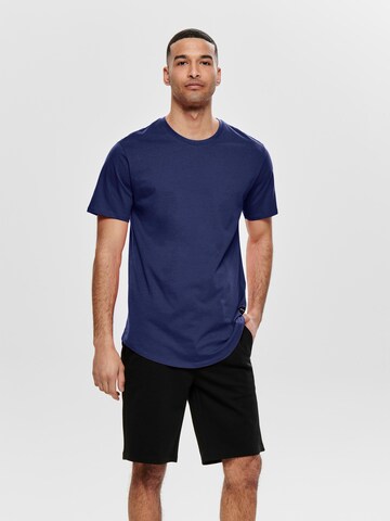 Coupe regular T-Shirt 'MATT' Only & Sons en bleu