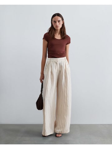 Regular Pantaloni de la Scalpers pe bej