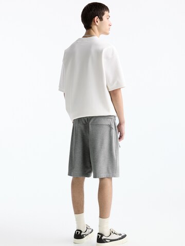 Pull&Bear Loosefit Shorts in Grau