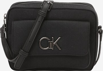 Calvin Klein Taška přes rameno – černá: přední strana