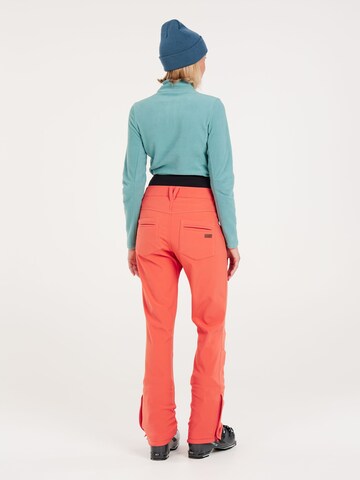 Coupe slim Pantalon de sport 'LULLABY' PROTEST en rouge