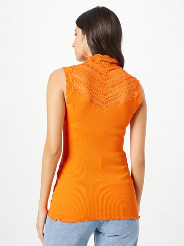 Haut rosemunde en orange
