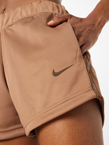 Nike Sportswear Normální Kalhoty – hnědá