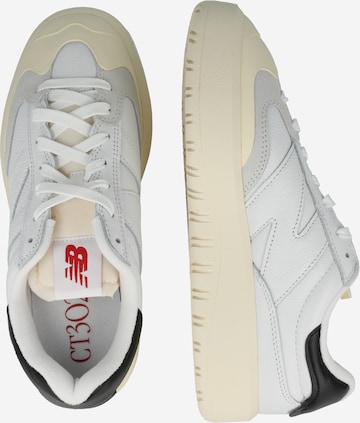 Baskets basses 'CT302' new balance en blanc