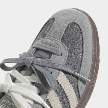 ADIDAS ORIGINALS - Sapatilhas baixas 'Molly-Mae Samba Slate' em cinzento