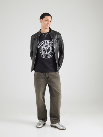 Tricou de la Carlo Colucci pe negru