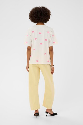 CULTURE - Camisa 'CUKissy' em branco