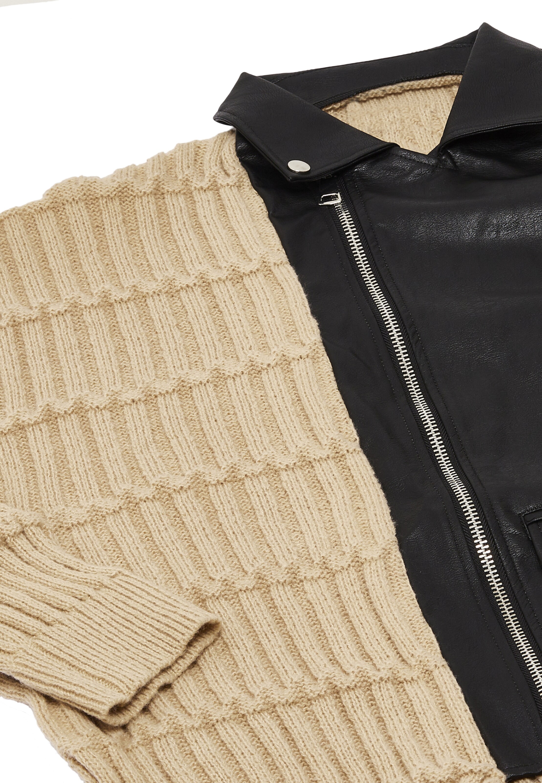 NAEMI Knit cardigan in Beige