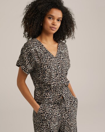 T-shirt WE Fashion en marron : devant