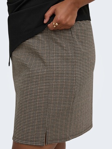 ONLY Carmakoma - Falda 'CARAZURA' en beige