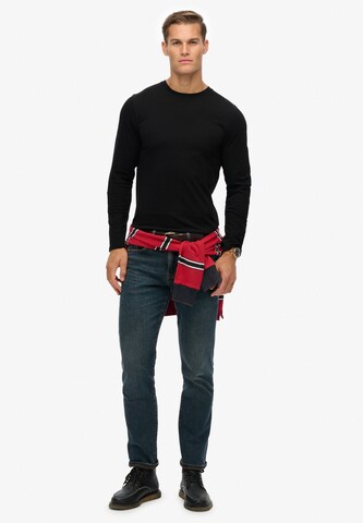 T-Shirt 'Essential' Superdry en noir