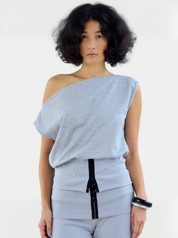 Résumé Top ' NaomiRS ' in Grey: front