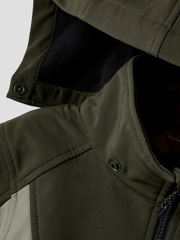 Veste fonctionnelle 'NKNALFA08' NAME IT en vert