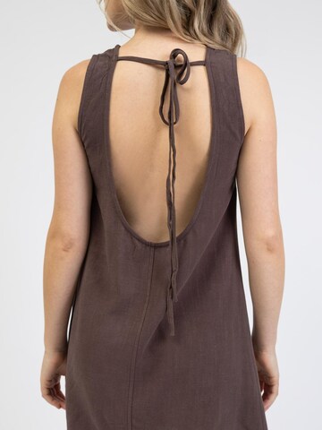 BROKE + SCHÖN Summer Dress in Brown