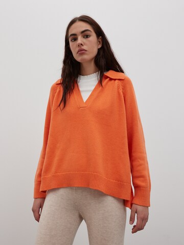 Pull-over 'Nava' EDITED en orange : devant