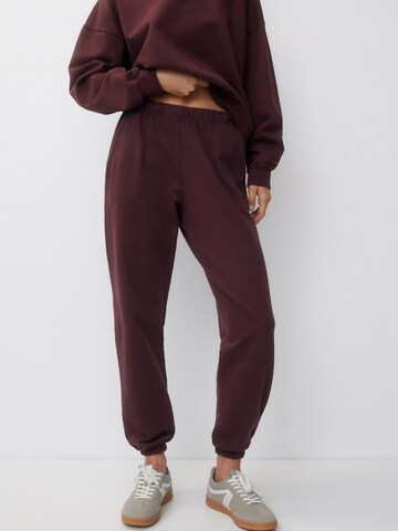 Pull&Bear Regular Pants in Purple: front