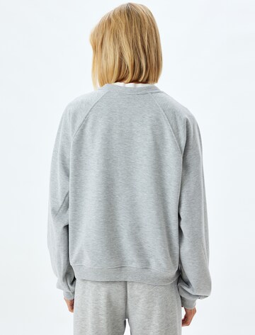 Koton Sweatshirt in Grau