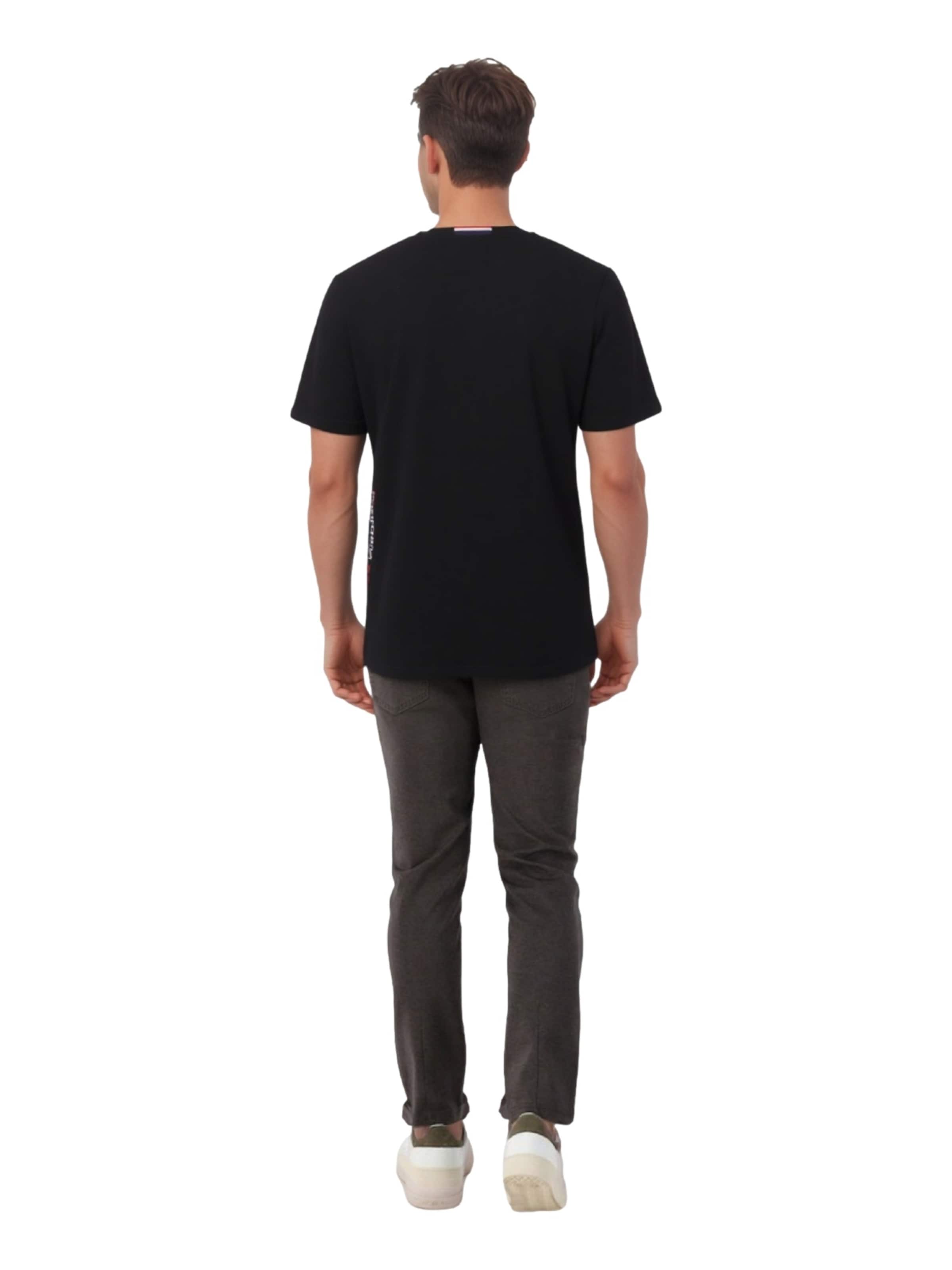 U.S. POLO ASSN. Shirt in Black