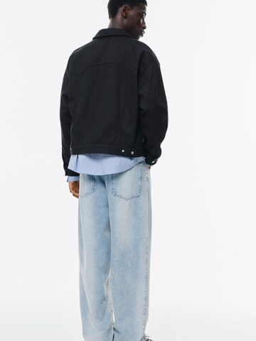 Pull&Bear Overgangsjakke i sort