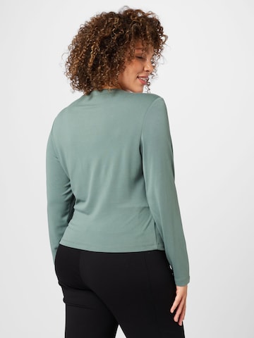 ABOUT YOU Curvy Shirt 'Jessa' in Green