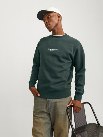 JACK & JONES Sweatshirt 'JWHVESTERBRO' in Grün