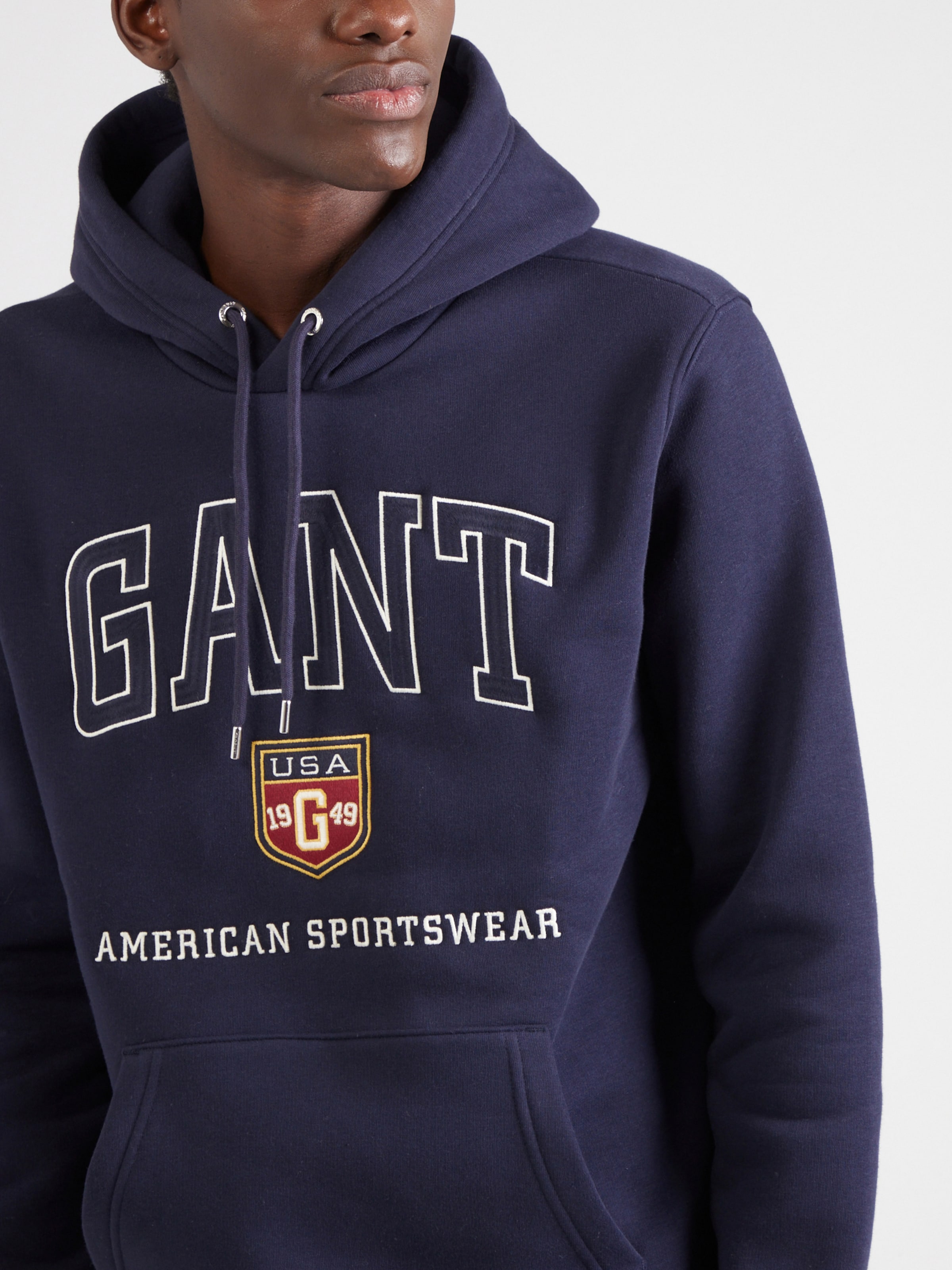 GANT Sweatshirt in Marine Blue ABOUT YOU
