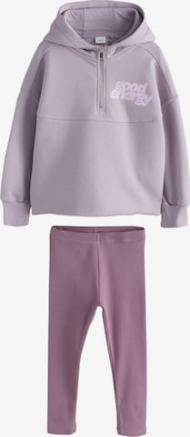 Next Setti värissä lila: etupuoli