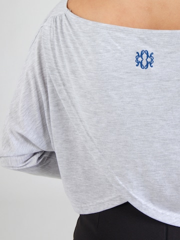MYLAVIE by Sarah Harrison Shirt in Grey