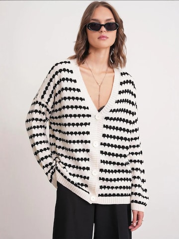 MixRay Strickjacke in Weiß: Vorderseite