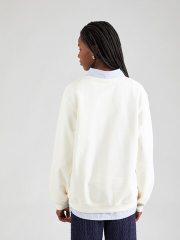 Bluză de molton de la Marimekko pe alb
