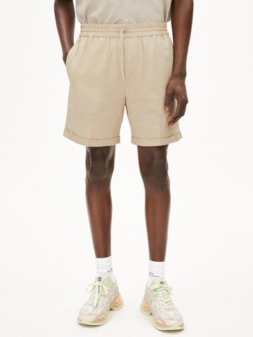 ARMEDANGELS - Loosefit Pantalón 'JAACQUE LINO' en beige: frente